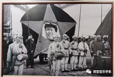 1949年开国大典腰鼓表演图片